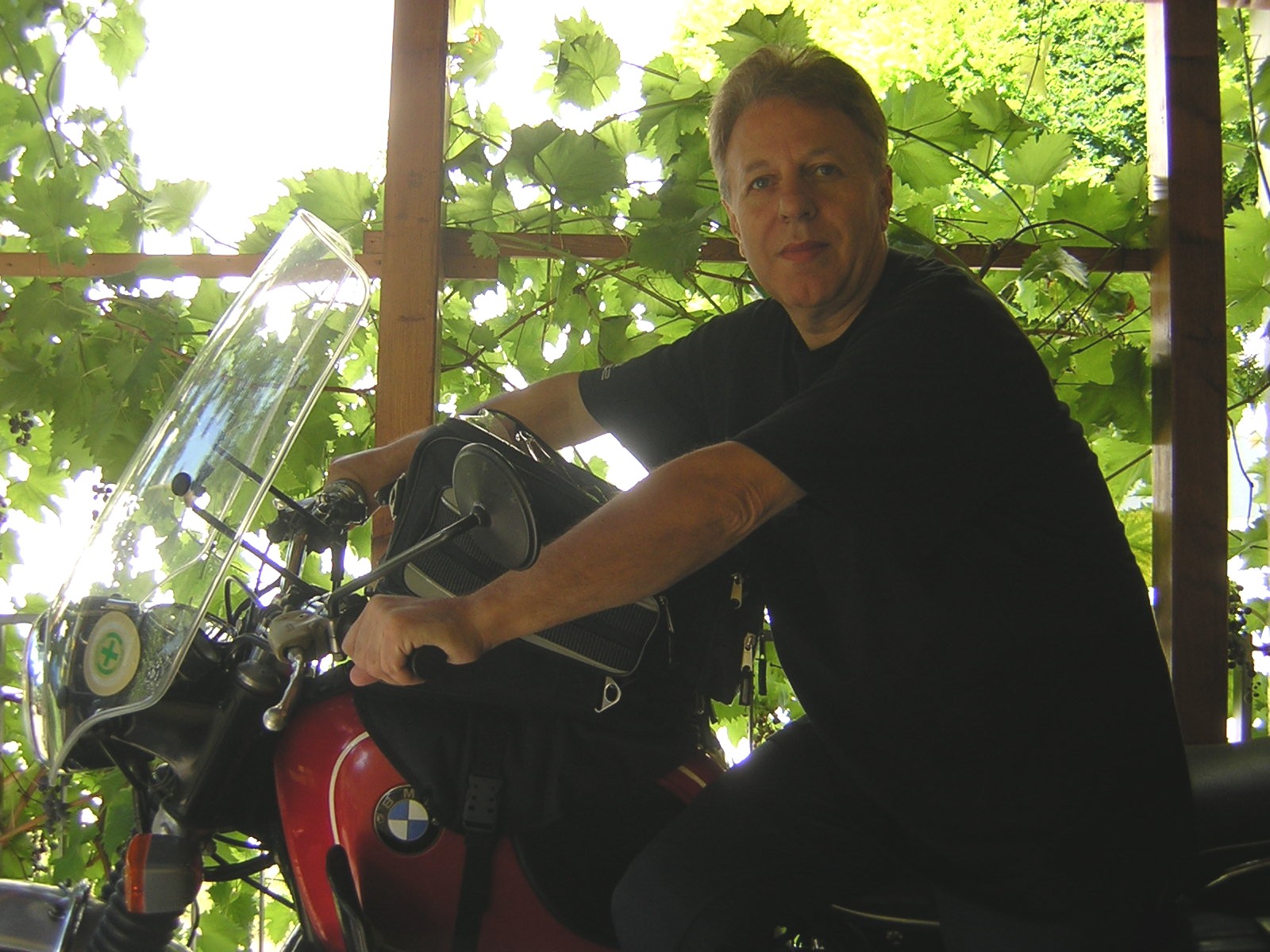 Motorradfahrer-Alleinunterhalter karl-heinz Hild